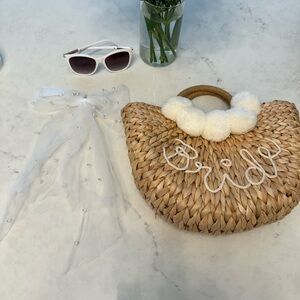 Bride accessories